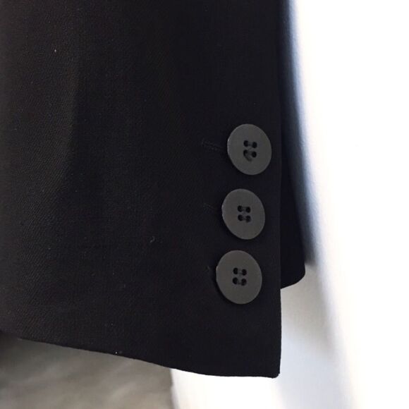 GIORGIO ARMANI COLLEZIONI Button Front Blazer Black 4 - Picture 5 of 9